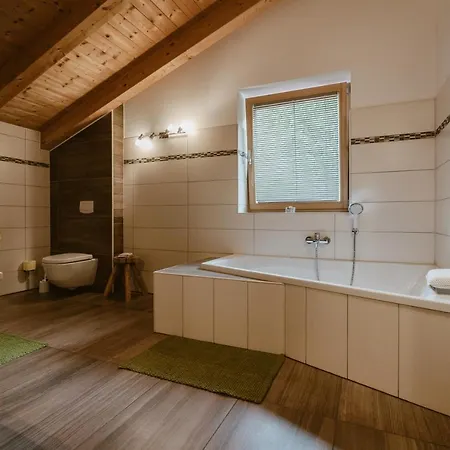 Ferien Und Familienhaus Robert Haider *