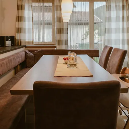 Ferien Und Familienhaus Robert Haider *